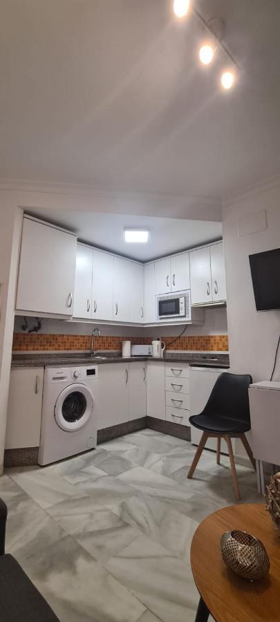 Apartamento A 2 Minutos De La Playa Y Centro フエンヒロラ エクステリア 写真